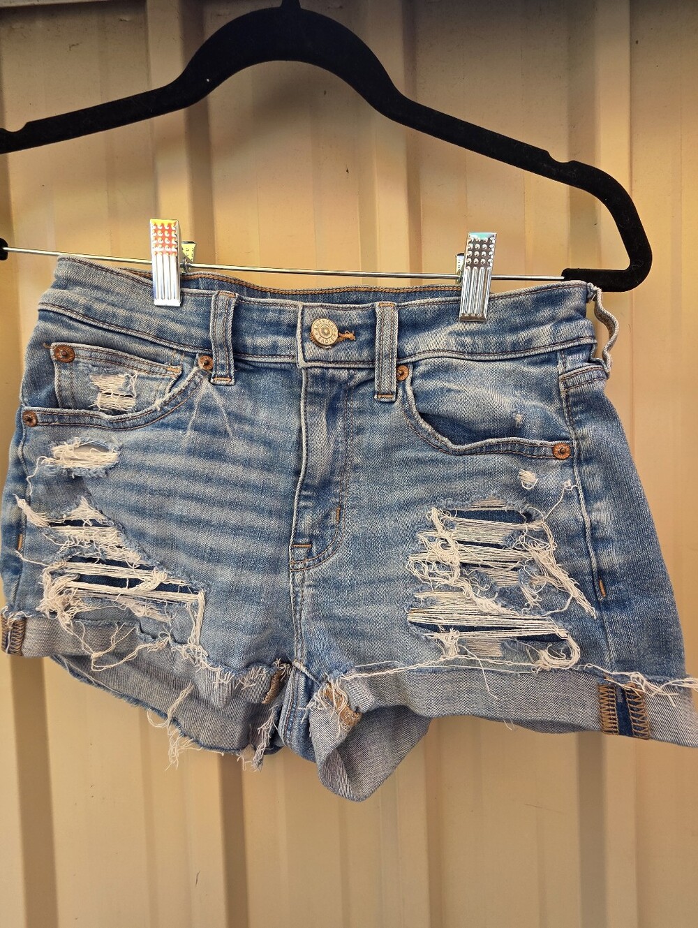 American Eagle High Rise Shortie Distressed Denim Shorts Size 2